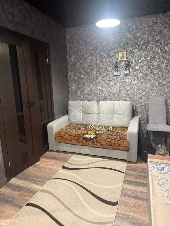 1-к кв. Волгоградская область, Волгоград ул. Кирова, 126 (31.8 м) - Фото 2