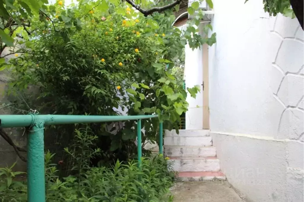 Дом в Крым, Ялта муниципальный округ, Гурзуф пгт ул. Пролетарская, 19 ... - Фото 1