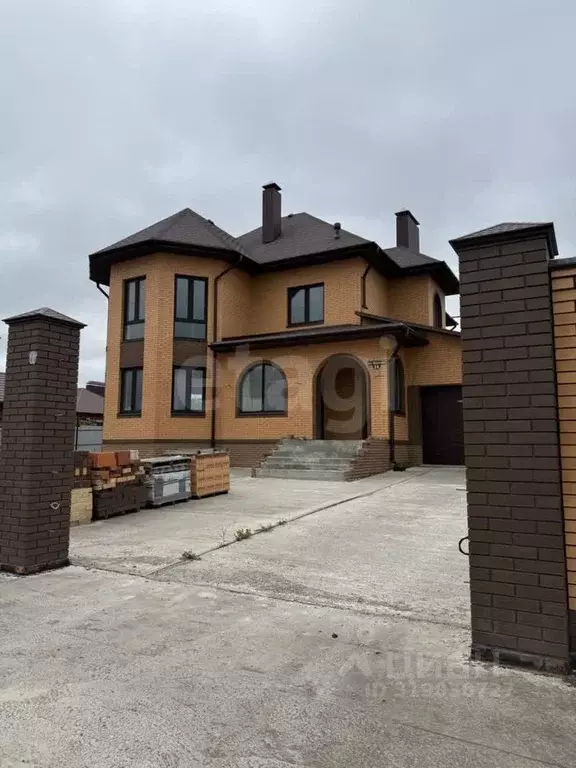 Дом в Белгородская область, Белгородский район, Никольское с/пос, с. ... - Фото 1