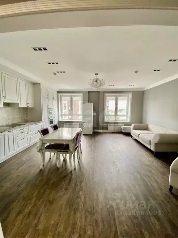 4-к кв. Кемеровская область, Кемерово ул. Сарыгина, 33 (86.6 м) - Фото 0