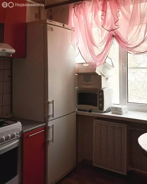 2-комнатная квартира: Лобня, улица Победы, 2 (41 м) - Фото 2