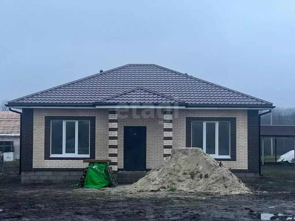 Дом в Белгородская область, Белгородский район, с. Стрелецкое, ... - Фото 1