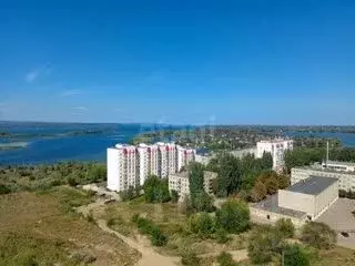 2-к кв. Саратовская область, Энгельс Студенческая ул., 183Е (60.8 м) - Фото 2