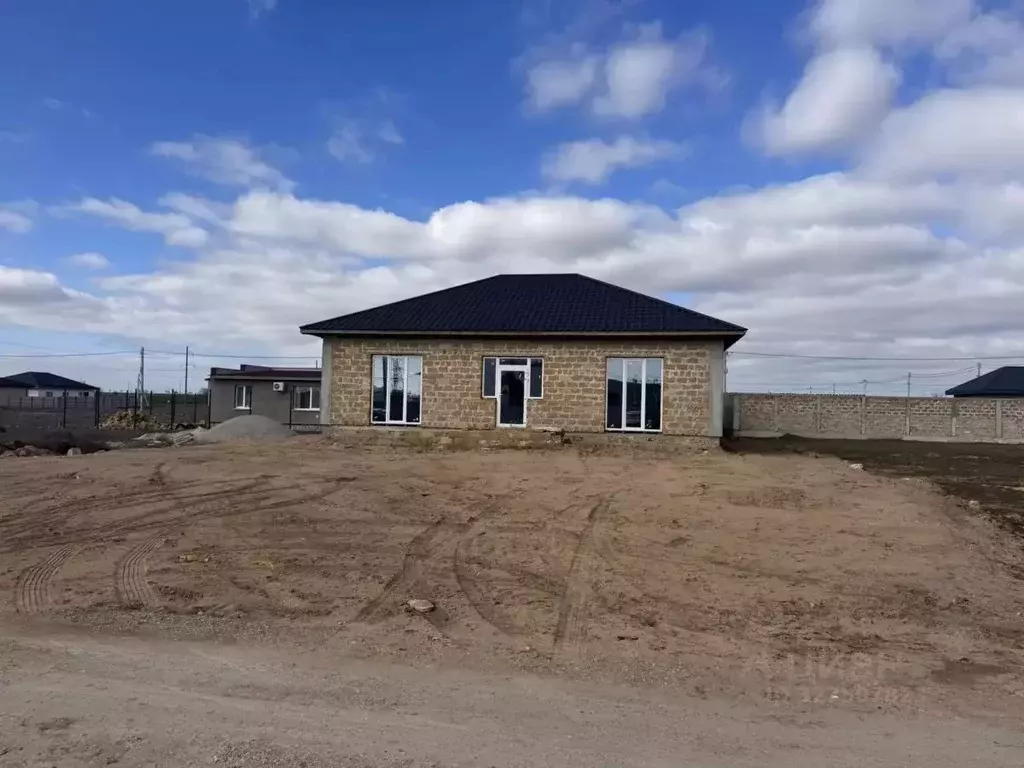 Дом в Крым, Евпатория ул. Сабрие Эреджеповой (130 м) - Фото 2