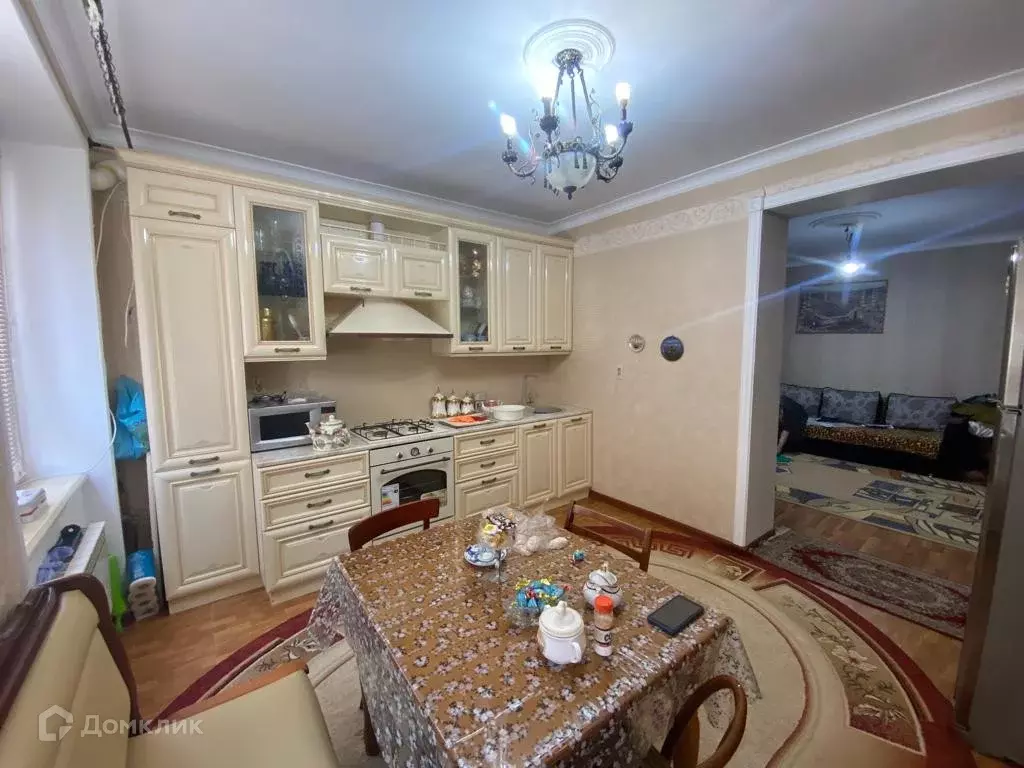 Продаётся 2-к квартира, 70 м - Фото 1
