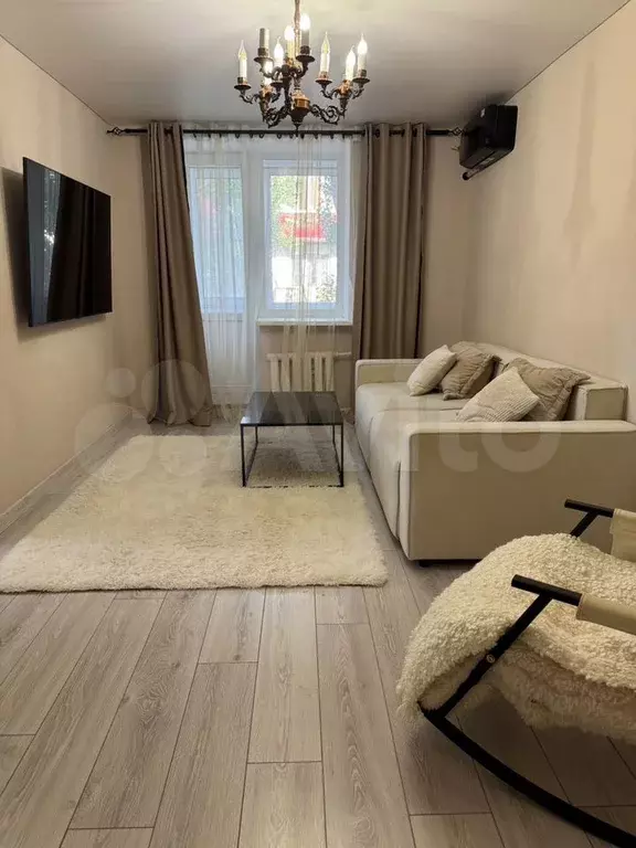 2-к. квартира, 49 м, 4/5 эт. - Фото 1