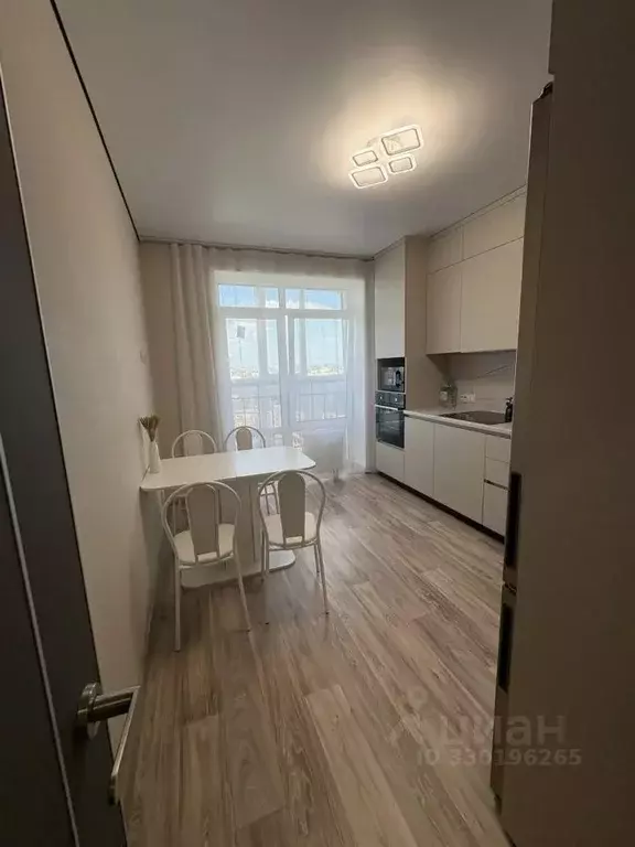 2-к кв. Татарстан, Альметьевск ул. Гафиатуллина, 48к1 (70.0 м) - Фото 2