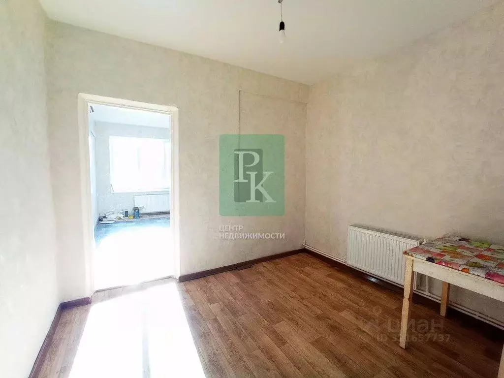 2-к кв. Крым, Бахчисарайский район, с. Каштаны ул. Заводская, 1В (40.0 ... - Фото 1