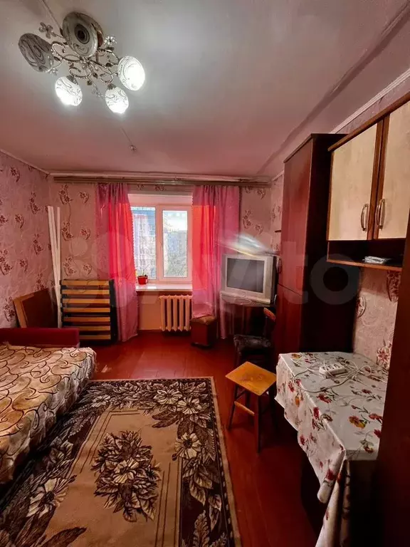 Комната 17,5 м в 9-к., 3/5 эт. - Фото 0