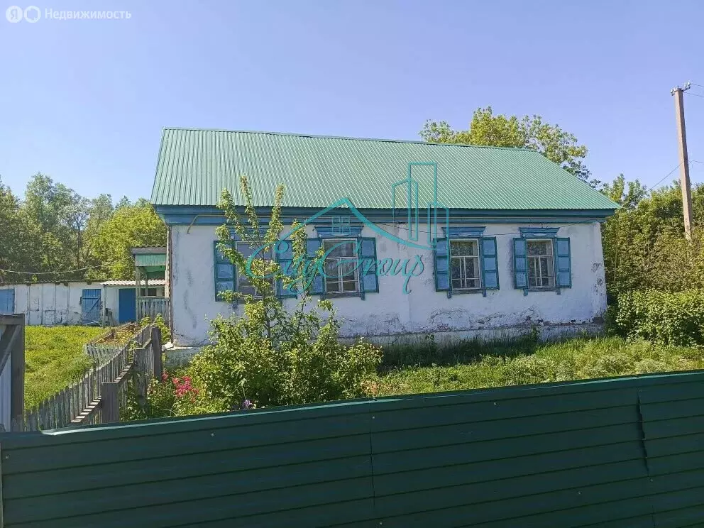 Дом в село Абзаново, Школьная улица, 1 (49.5 м) - Фото 1