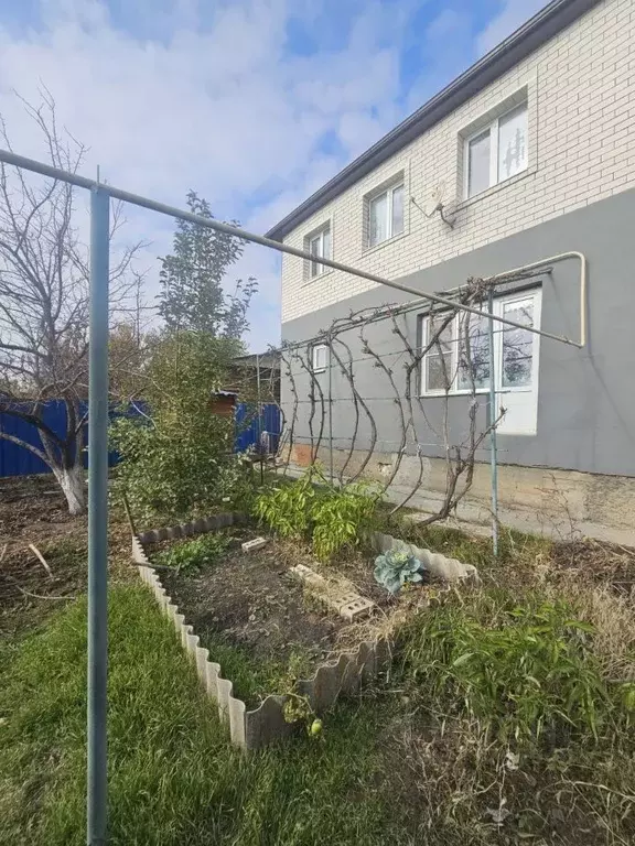 Дом в Астраханская область, Астрахань ул. 5-я Новослободская, 21 (179 ... - Фото 2