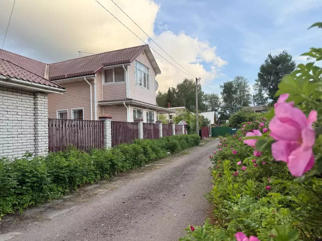 Дом в Ленинградская область, Всеволожск ул. Дружбы, 58 (242 м) - Фото 0