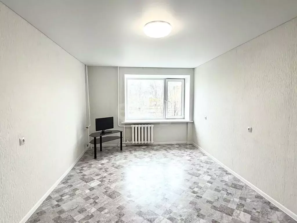 Комната Тюменская область, Тюмень ул. Республики, 218 (13.8 м) - Фото 1