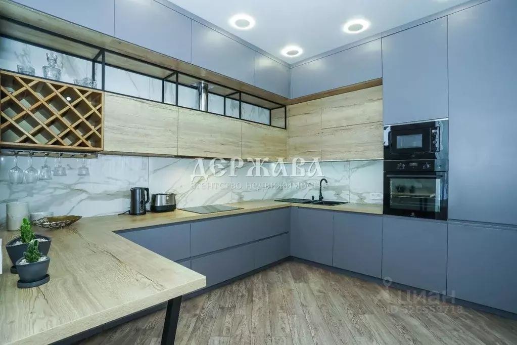 Коттедж в Белгородская область, Старый Оскол Научный центр-2 мкр,  ... - Фото 1