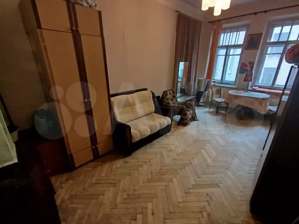 Комната 18 м в 4-к., 2/5 эт. - Фото 0