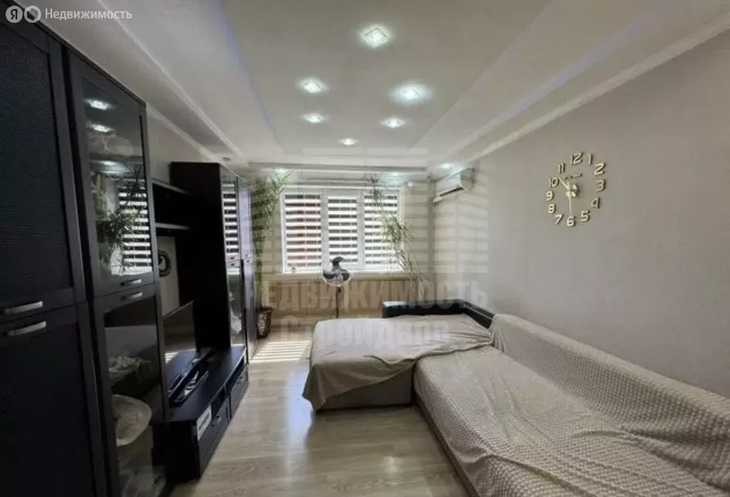 2-комнатная квартира: Таганрог, улица Розы Люксембург, 48-1 (53 м) - Фото 1