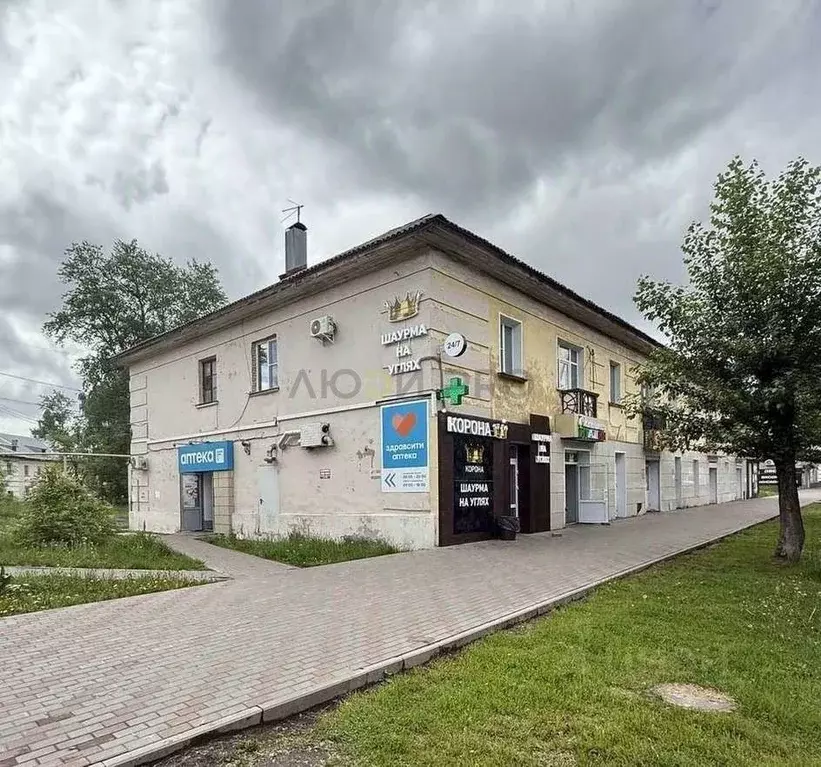 Помещение свободного назначения в Кировская область, Киров Октябрьский ... - Фото 1