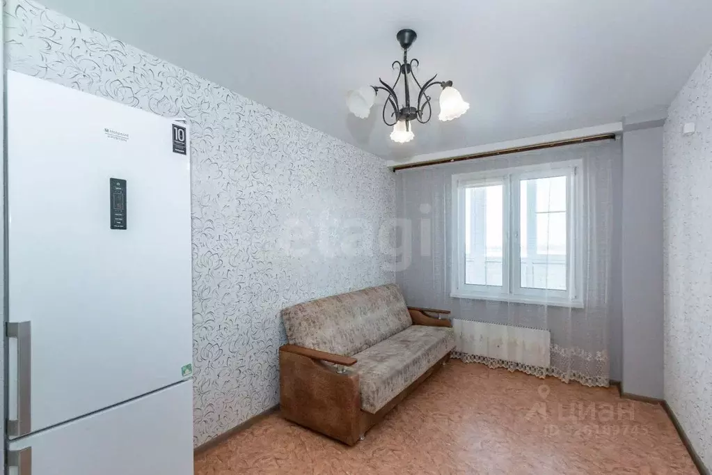 1-к кв. Омская область, Омск ул. 21-я Амурская, 25 (40.3 м) - Фото 1