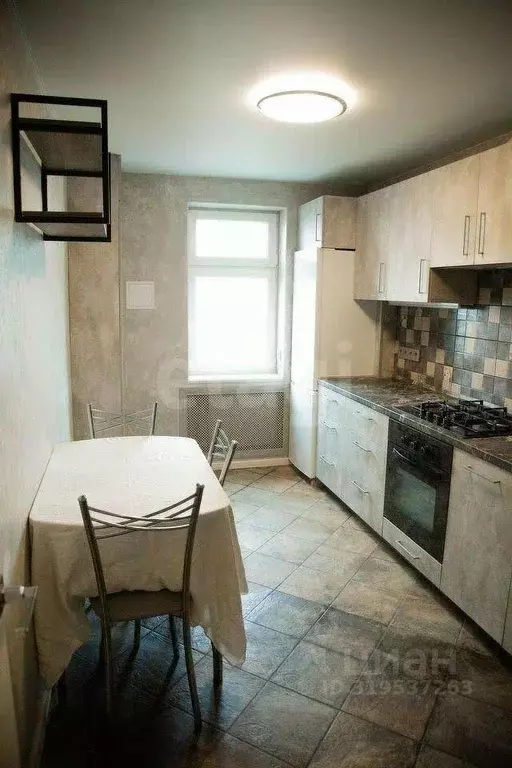 2-к кв. Севастополь ул. Комбрига Потапова, 31к2 (64.7 м) - Фото 0