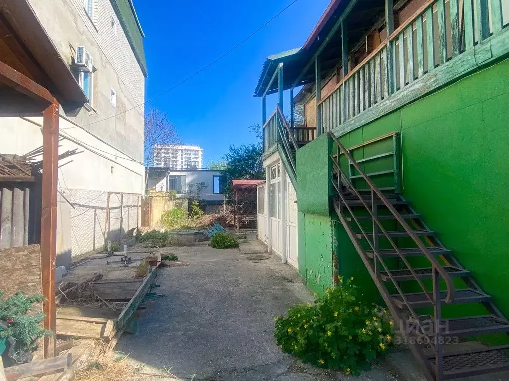 2-к кв. Крым, Алушта ул. Танкистов, 14 (46.9 м) - Фото 1