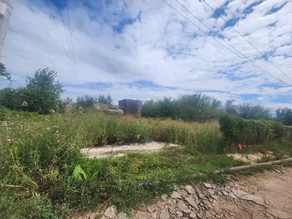 Участок в Саратовская область, Энгельс Химик-2 СНТ,  (4.0 сот.) - Фото 0