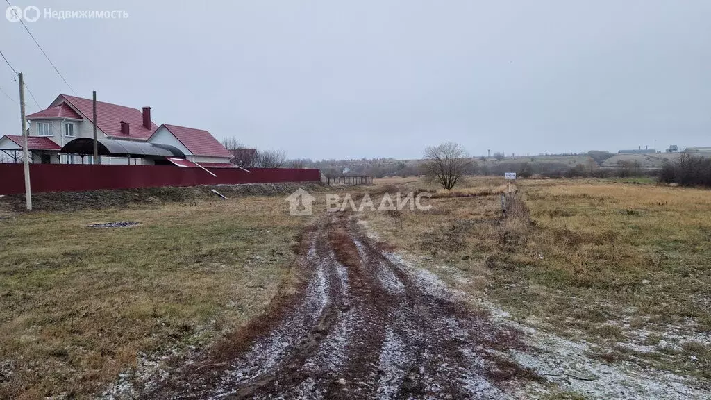 Участок в село Вербилово, улица Гагарина, 31 (25 м) - Фото 0