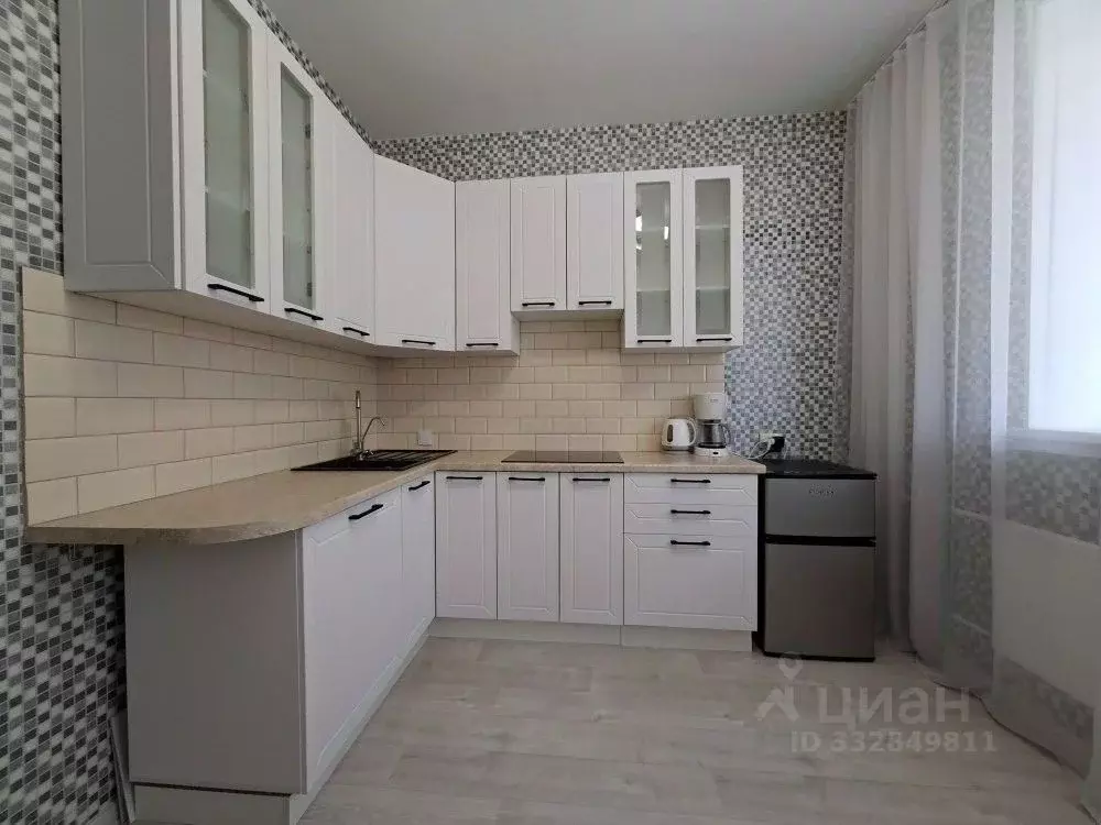 4-к кв. Санкт-Петербург Мебельная ул., 21к1 (100.0 м) - Фото 1