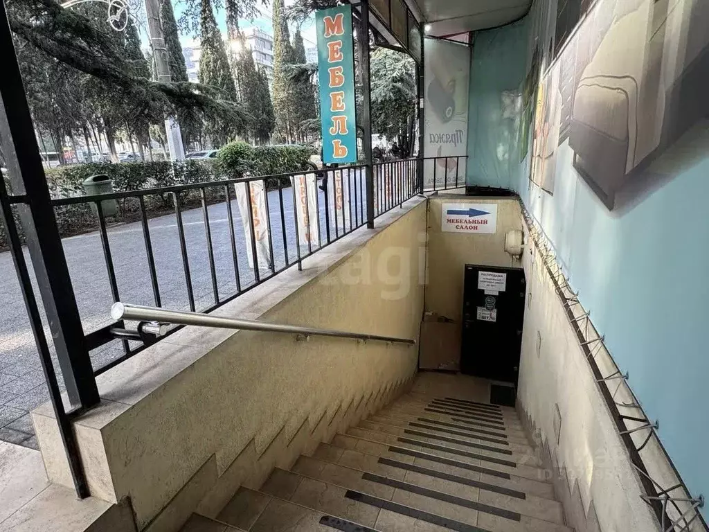 Торговая площадь в Крым, Ялта ул. Московская, 37 (153 м) - Фото 2