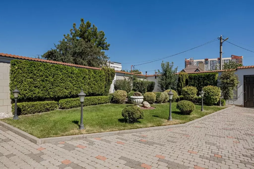 Дом в Краснодарский край, Краснодар ул. Некрасова, 117 (475 м) - Фото 2