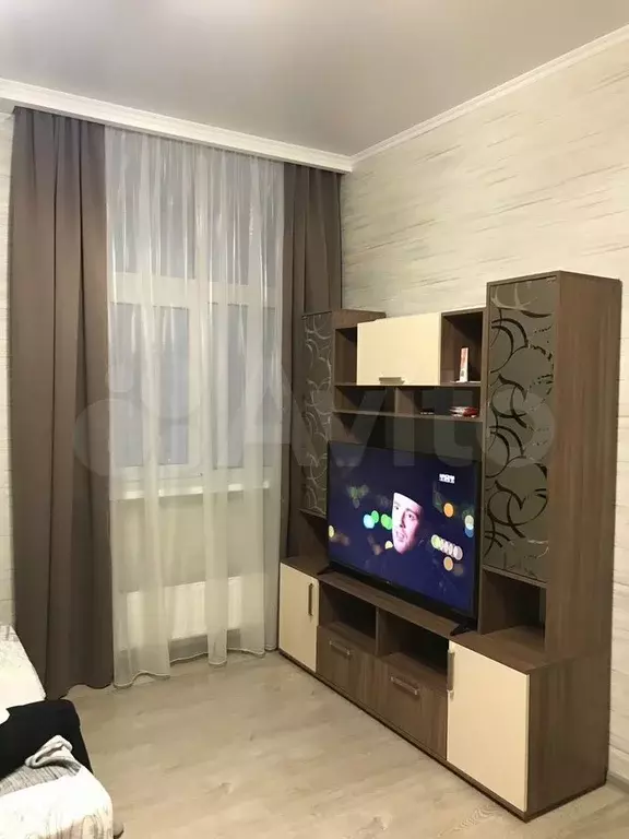 1-к. квартира, 40 м, 2/10 эт. - Фото 0