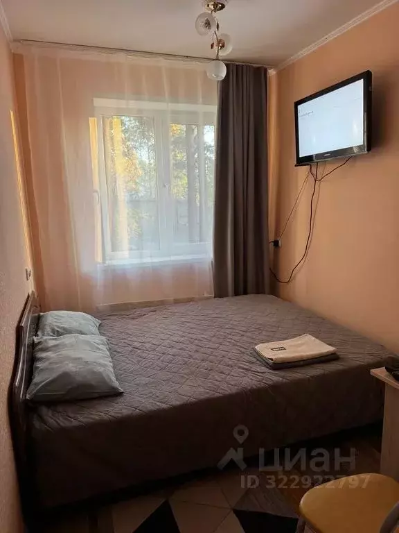 Комната Красноярский край, Емельяново пгт ул. Аэропорт, 2 - Фото 1