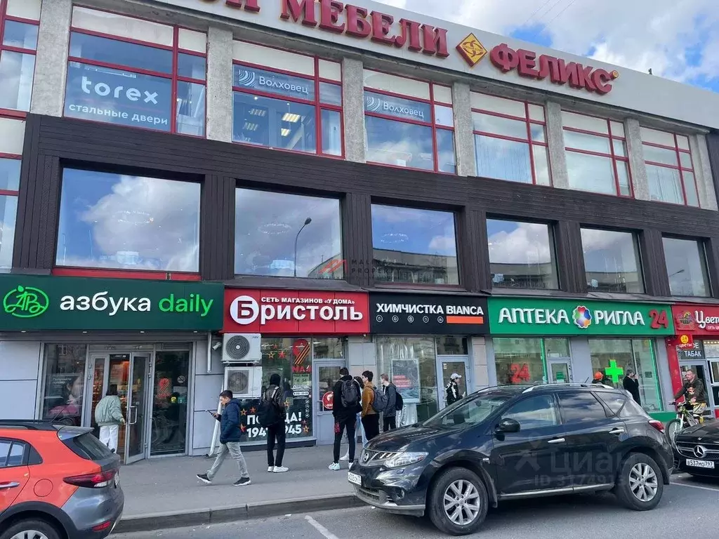 Торговая площадь в Москва Кутузовский просп., 36А (2278 м) - Фото 0