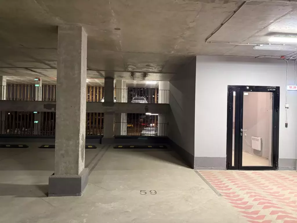 Гараж в Московская область, Ленинский городской округ, д. Сапроново ... - Фото 1