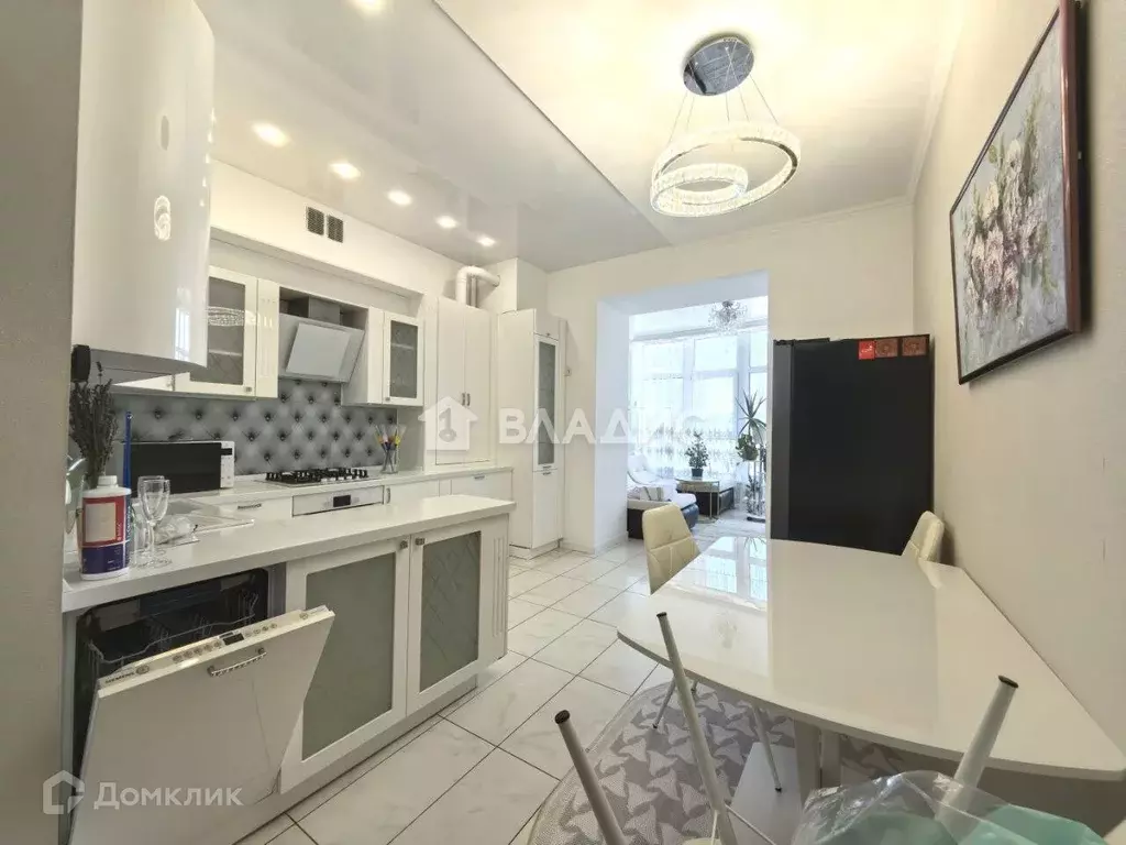 Продаётся 2-к квартира, 75 м - Фото 0