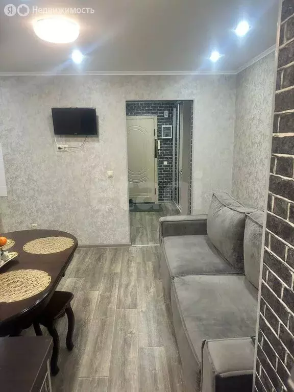 1-комнатная квартира: Энгельс, Полтавская улица, 11/2 (42 м) - Фото 1