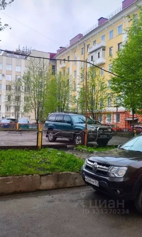 4-к кв. Мурманская область, Мурманск просп. Ленина, 45 (82.2 м) - Фото 2