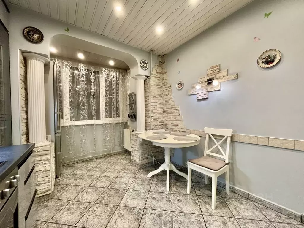 2-к кв. Москва ул. Молостовых, 9к2 (55.0 м) - Фото 2