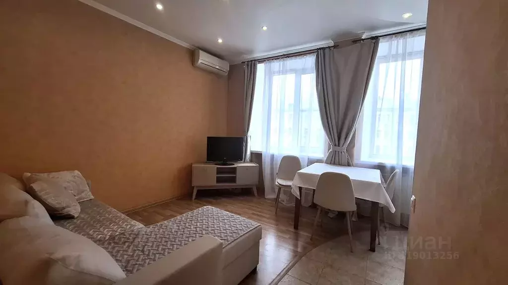3-к кв. Москва Пятницкая ул., 76 (61.8 м) - Фото 1