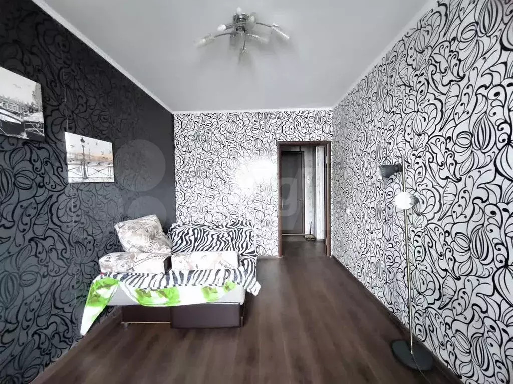 1-к. квартира, 31,9 м, 8/10 эт. - Фото 1