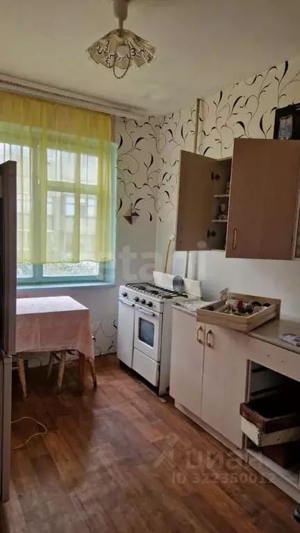 4-к кв. Белгородская область, Белгород ул. Щорса, 46 (70.4 м) - Фото 1