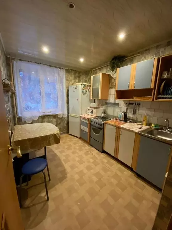 3-к. квартира, 60 м, 1/5 эт. - Фото 0