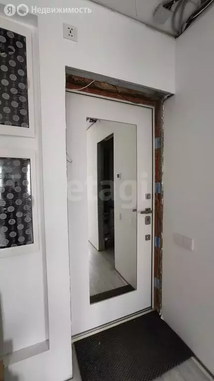 3-комнатная квартира: Пермь, Петропавловская улица, 83 (60.7 м) - Фото 2