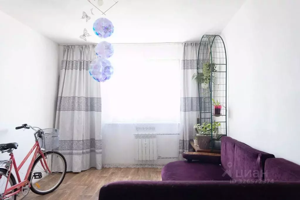 2-к кв. Иркутская область, Иркутск Байкальская ул., 301 (64.2 м) - Фото 1