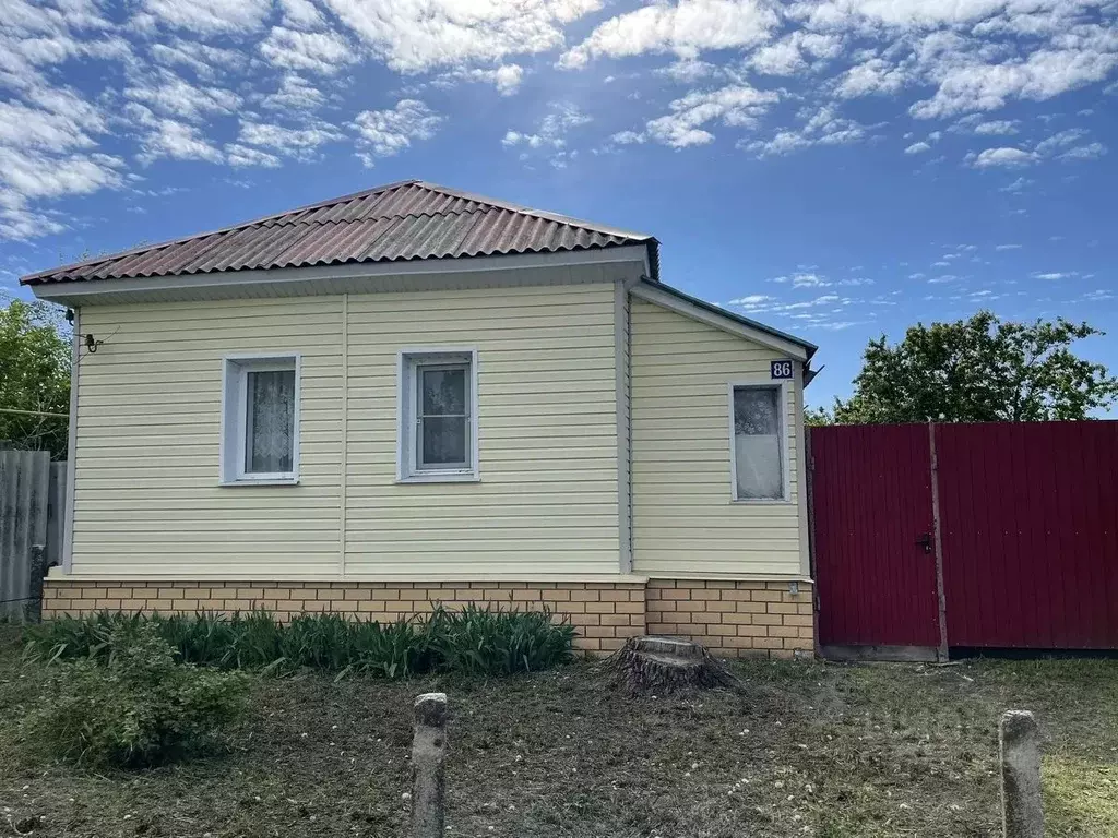 Дом в Воронежская область, Борисоглебский городской округ, с. Губари ... - Фото 1