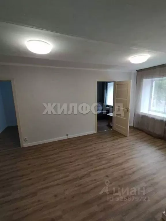 3-к кв. Новосибирская область, Новосибирск Советская ул., 81 (43.0 м) - Фото 2