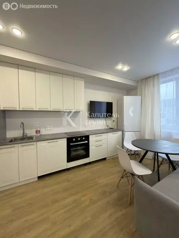 2-комнатная квартира: Тюмень, Харьковская улица, 72А (48 м) - Фото 1