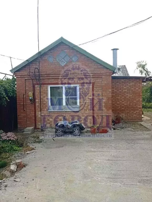 Дом в Батайск, Ставропольская улица (170 м) - Фото 1