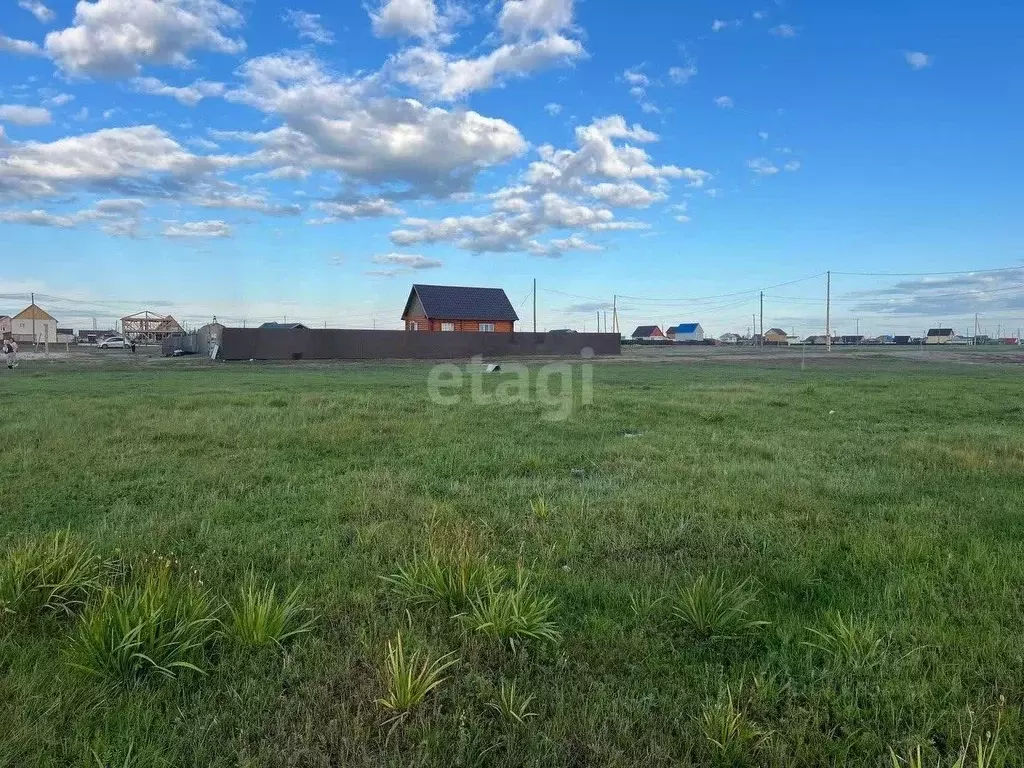 Участок в Саха (Якутия), Якутск городской округ, с. Хатассы  (15.0 ... - Фото 0