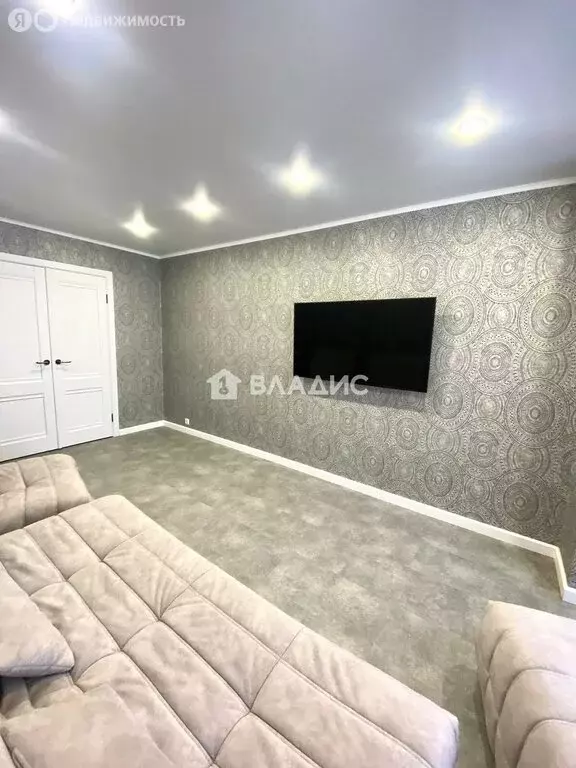 2-комнатная квартира: Стерлитамак, улица Строителей, 24 (56.4 м) - Фото 1