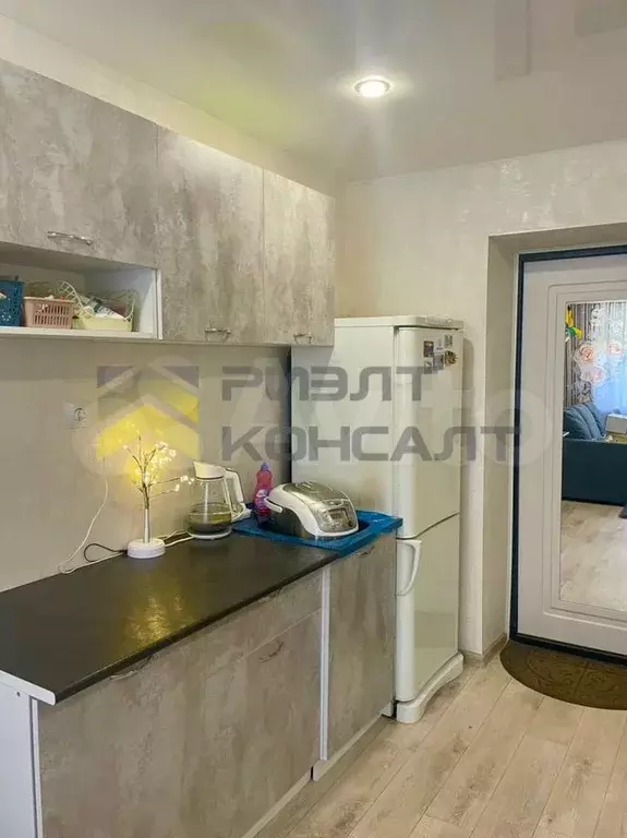 Комната 17 м в 1-к., 2/5 эт. - Фото 0
